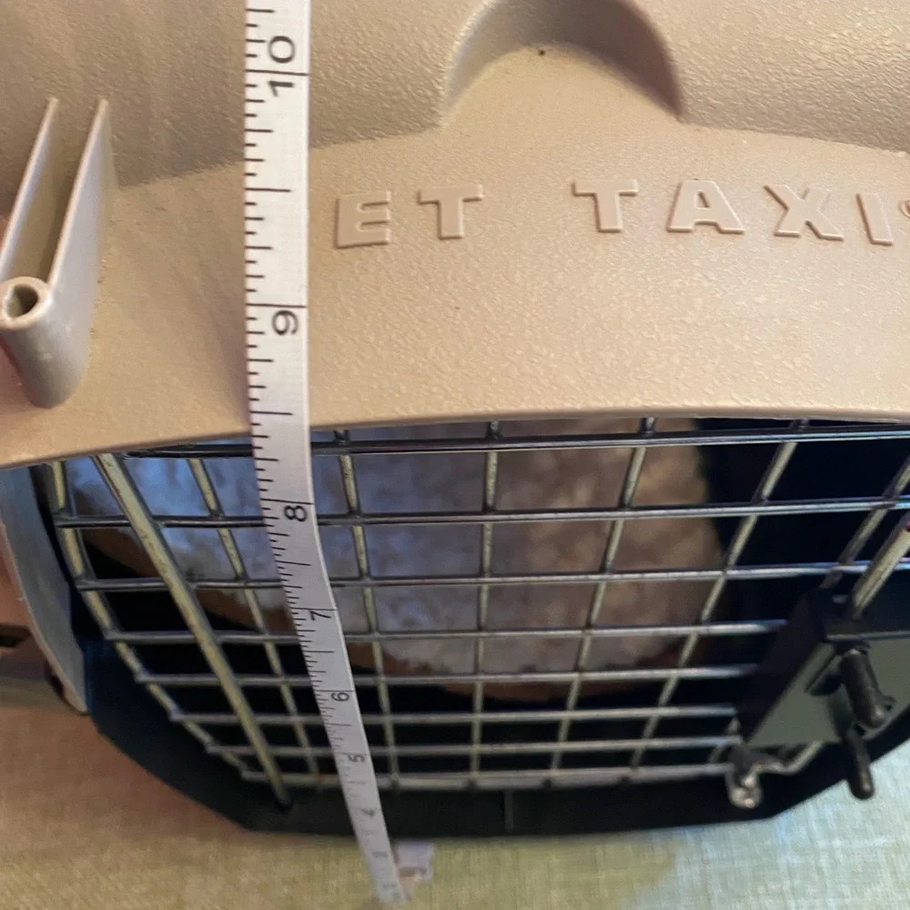 Pet Taxi Travel Kennel Carrier